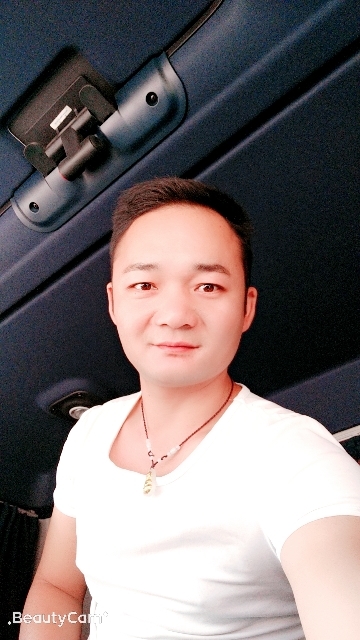 平凡的第一张照片--湖南认干亲服务网