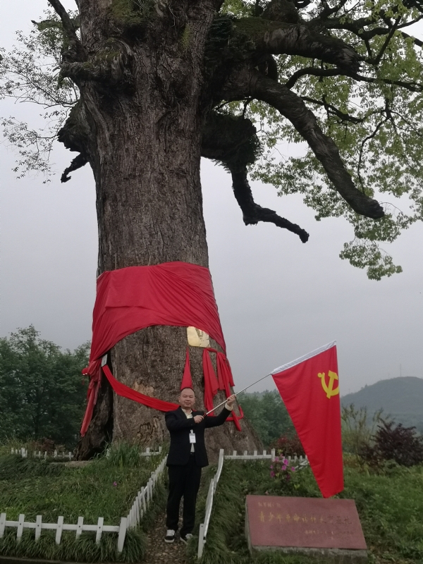 辉辉的第一张照片--湖南认干亲服务网