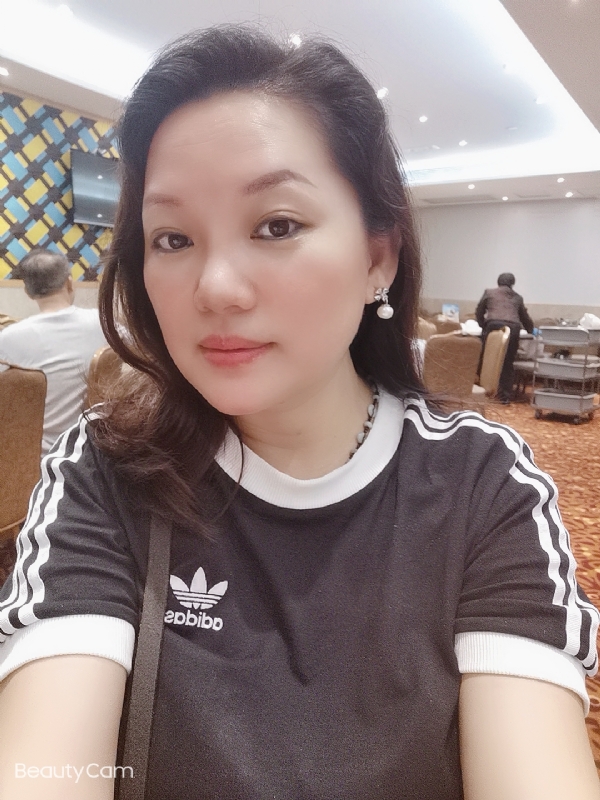 Amy的第一张照片--湖南认干亲服务网