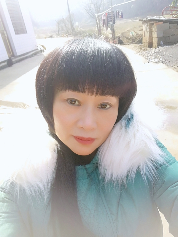 金鱼儿的第一张照片--湖南认干亲服务网