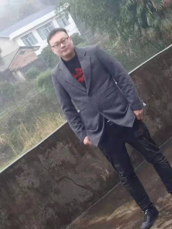 冰城的第二张照片--湖南认干亲服务网