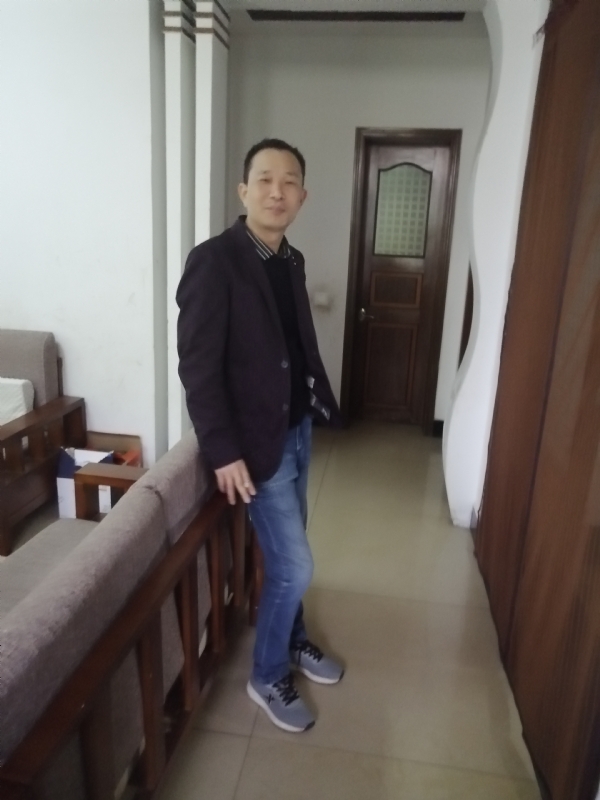 相亲相爱的第二张照片--湖南认干亲服务网