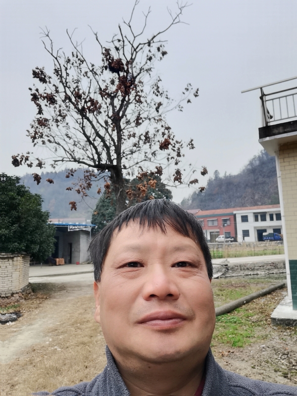 苏众青春冲浪的第一张照片--湖南认干亲服务网