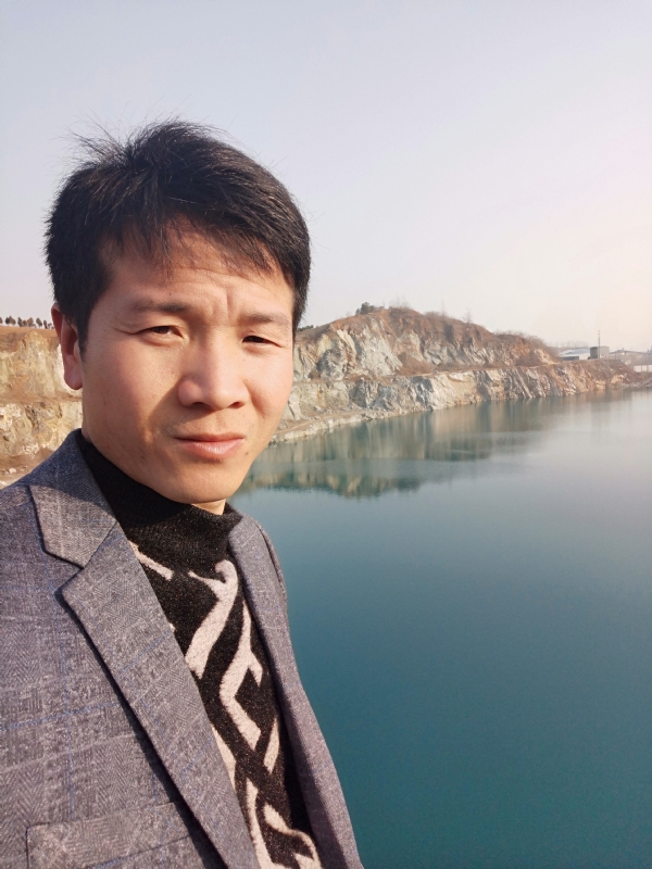 寒夜的第二张照片--湖南认干亲服务网